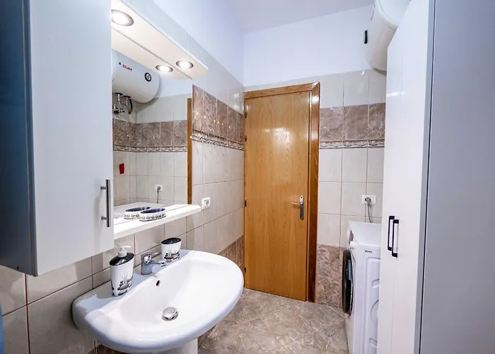 Seaside Apartment Sarande