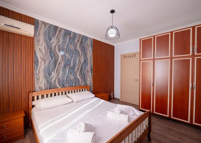 Seaside Apartment *